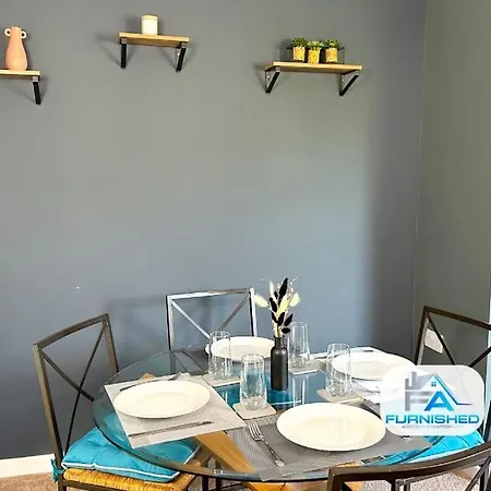 Business - Near Convention Centre - Contractors - Relocating Families * 해러게이트