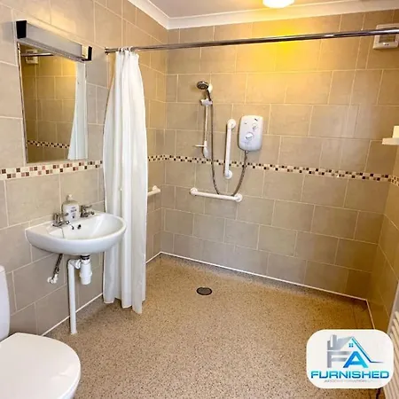 Business - Near Convention Centre - Contractors - Relocating Families 해러게이트